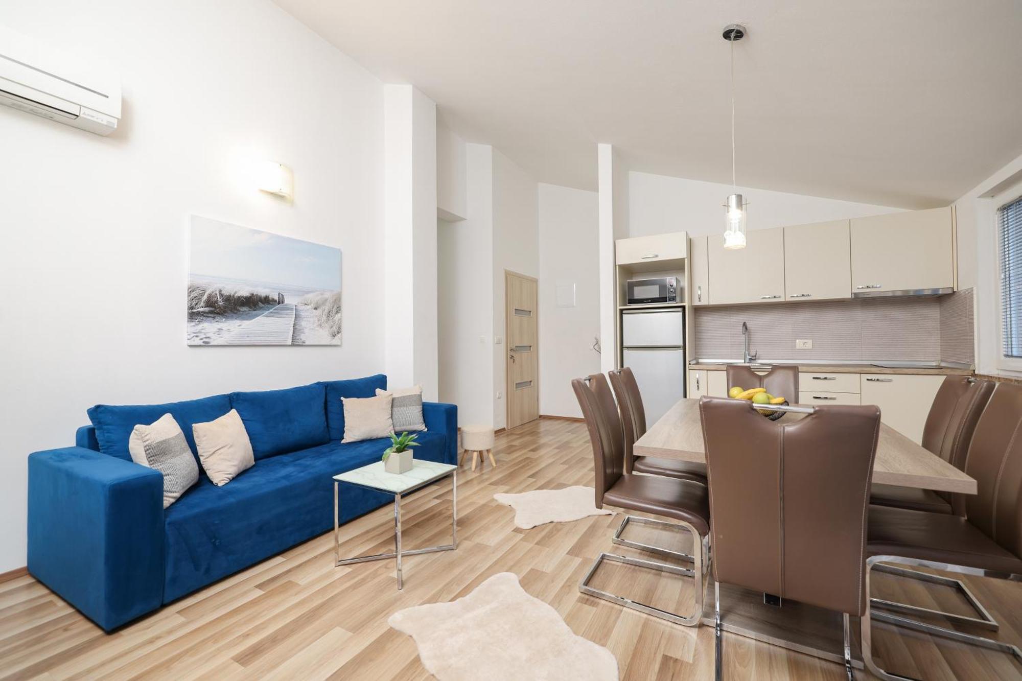 Apartments Anita Nin Extérieur photo